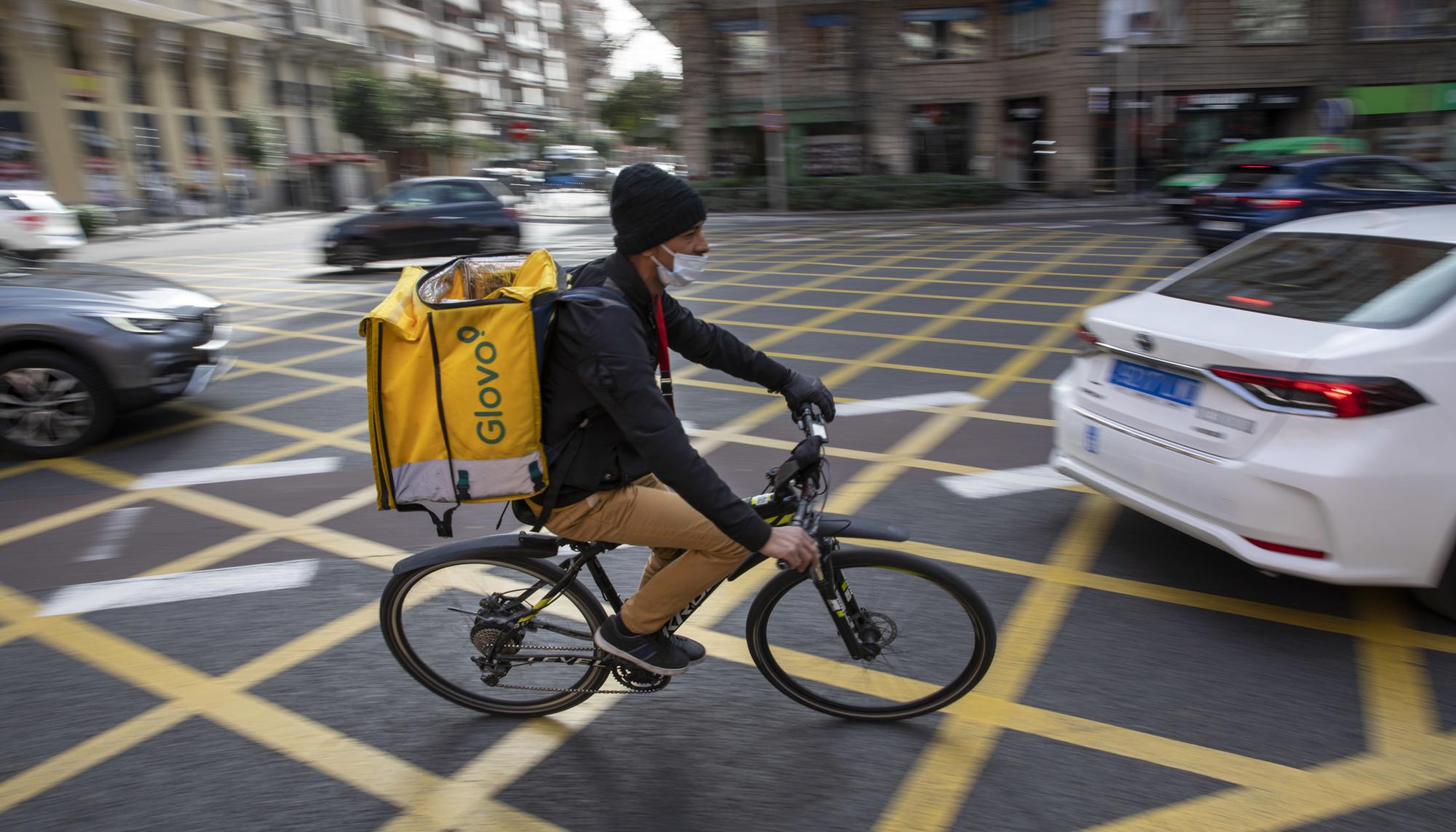 Rider Glovo tráfico Madrid